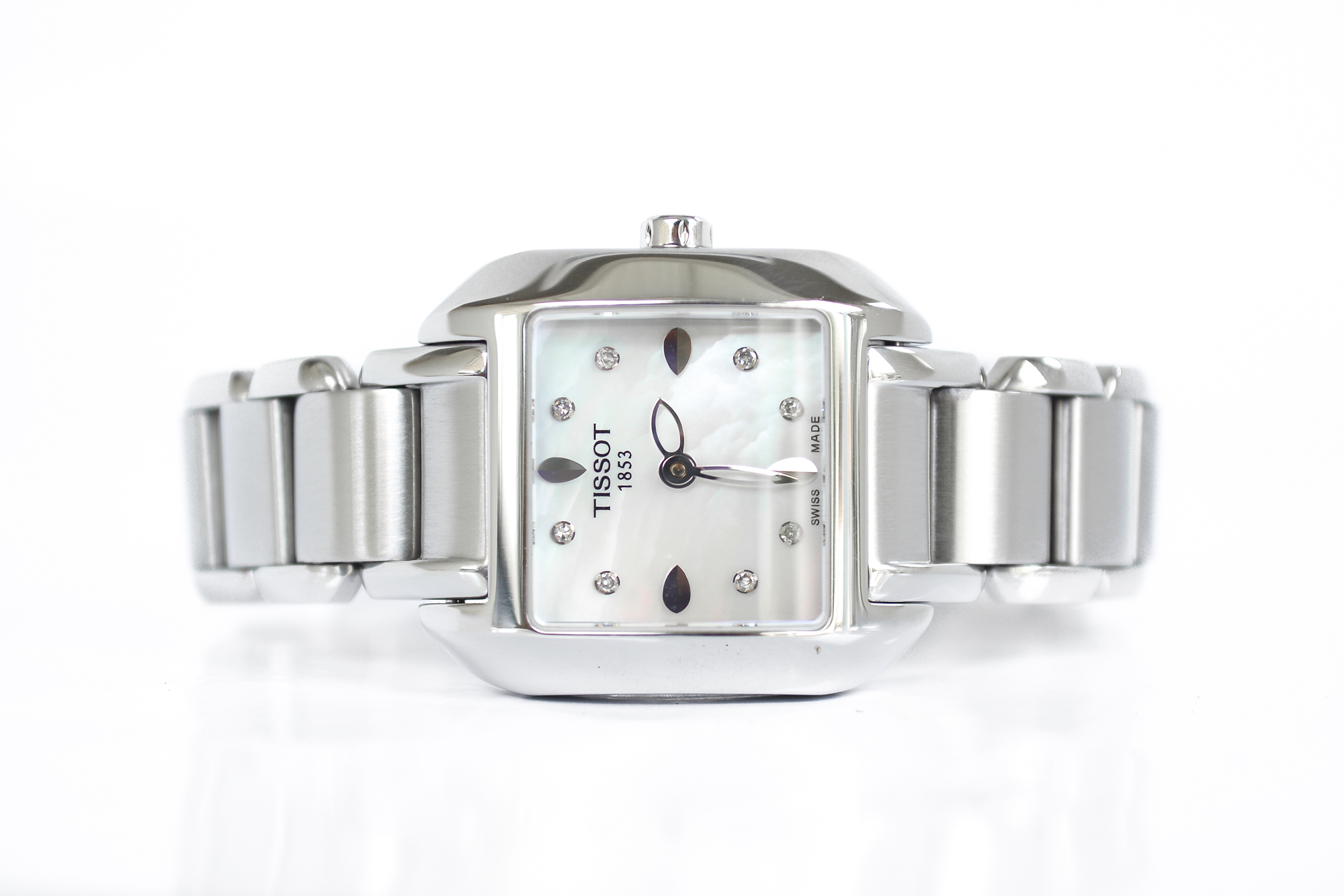 Tissot T-Wave หน้ามุกขาว ฝังเพชร