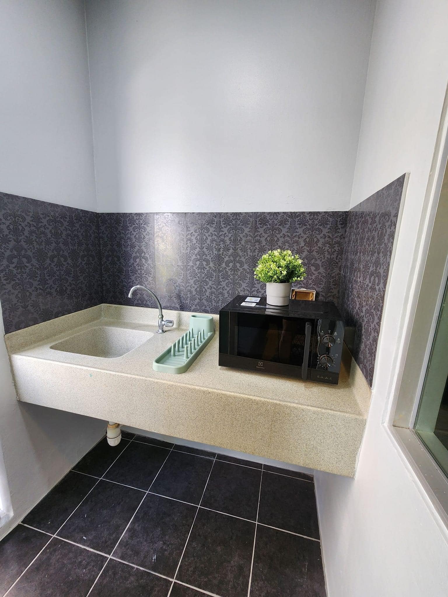 ขาย / ให้เช่าคอนโด A Space Asoke-Ratchada : เอ สเปซ อโศก-รัชดา ขนาด 24.5 ตรม เช่า 10,000 บาท