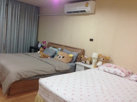 ขายคอนโดLamaison Paholyothin 24 (ลาเมซอง พหลโยธิน 24 ) 1 นอน 1 น้ำ ขนาด 45.19 ตรม. ราคา 1.9 ลบ.พร้อมเครื่องใช้ไฟฟ้าและเฟอร์นิเจอร์ ชั้น 10 ขนาด 45.19 ตรม. 1 ห้องนอน 1 ห้องครัว 1 ห้องน้ำ วิวสระว่ายน้ำ