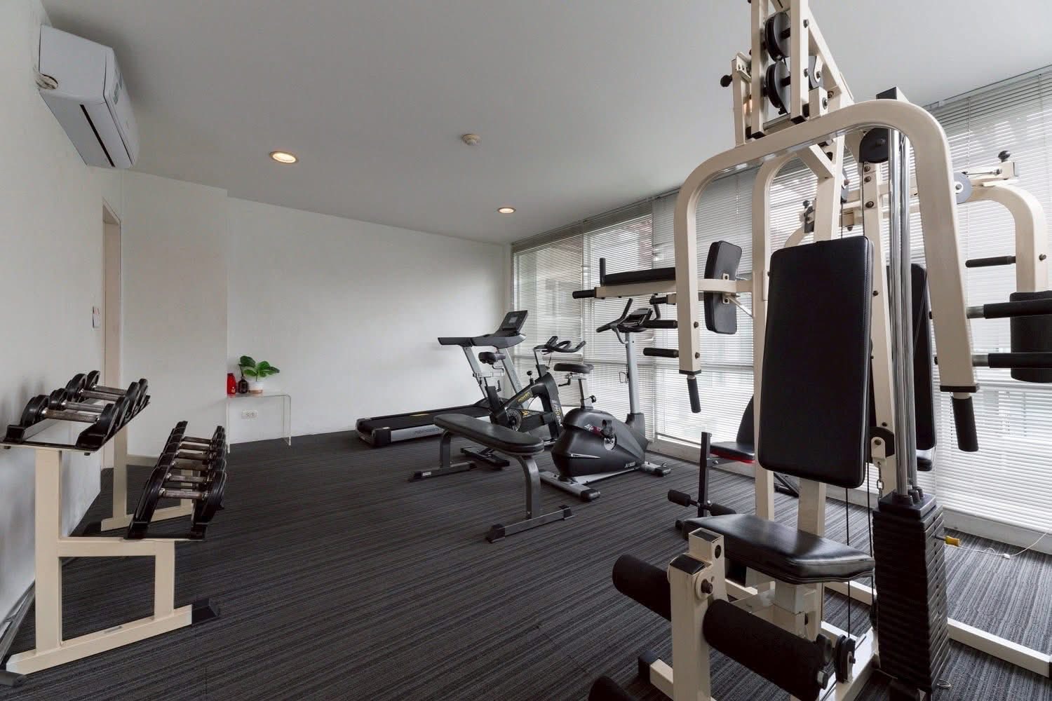 ขายคอนโด D65 Condominium (ดี 65 คอนโดมิเนียม สุขุมวิท 65) — ใกล้ BTS เอกมัย เพียง 360 เมตร