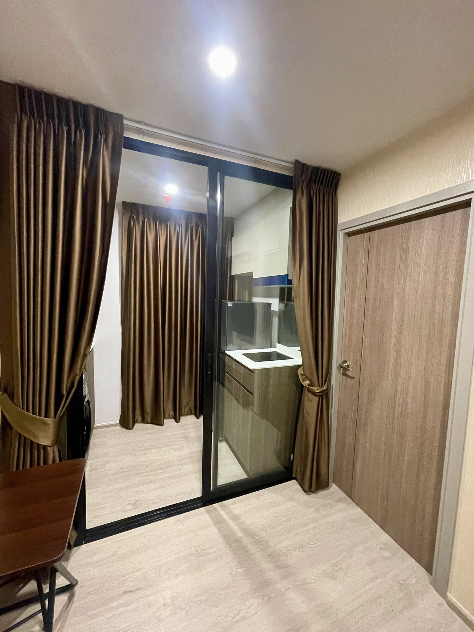 ✨ ขาย คอนโด Nue Core Khu Khot Station (นิว คอร์ คูคต สเตชัน) ✨ห้องแต่งครบ พร้อมเฟอร์และเครื่องใช้ไฟฟ้า พร้อมอยู่!