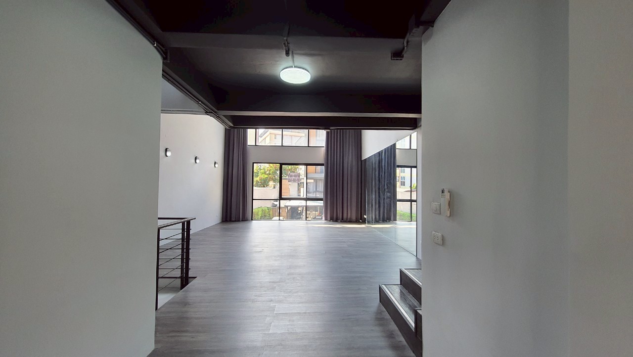 ขาย / เช่า โฮมออฟิศโครงการ เดอะ ไพรด์ สุขุมวิท 77 - The Pride Sukhumvit 77 4 ชั้นครึ่ง