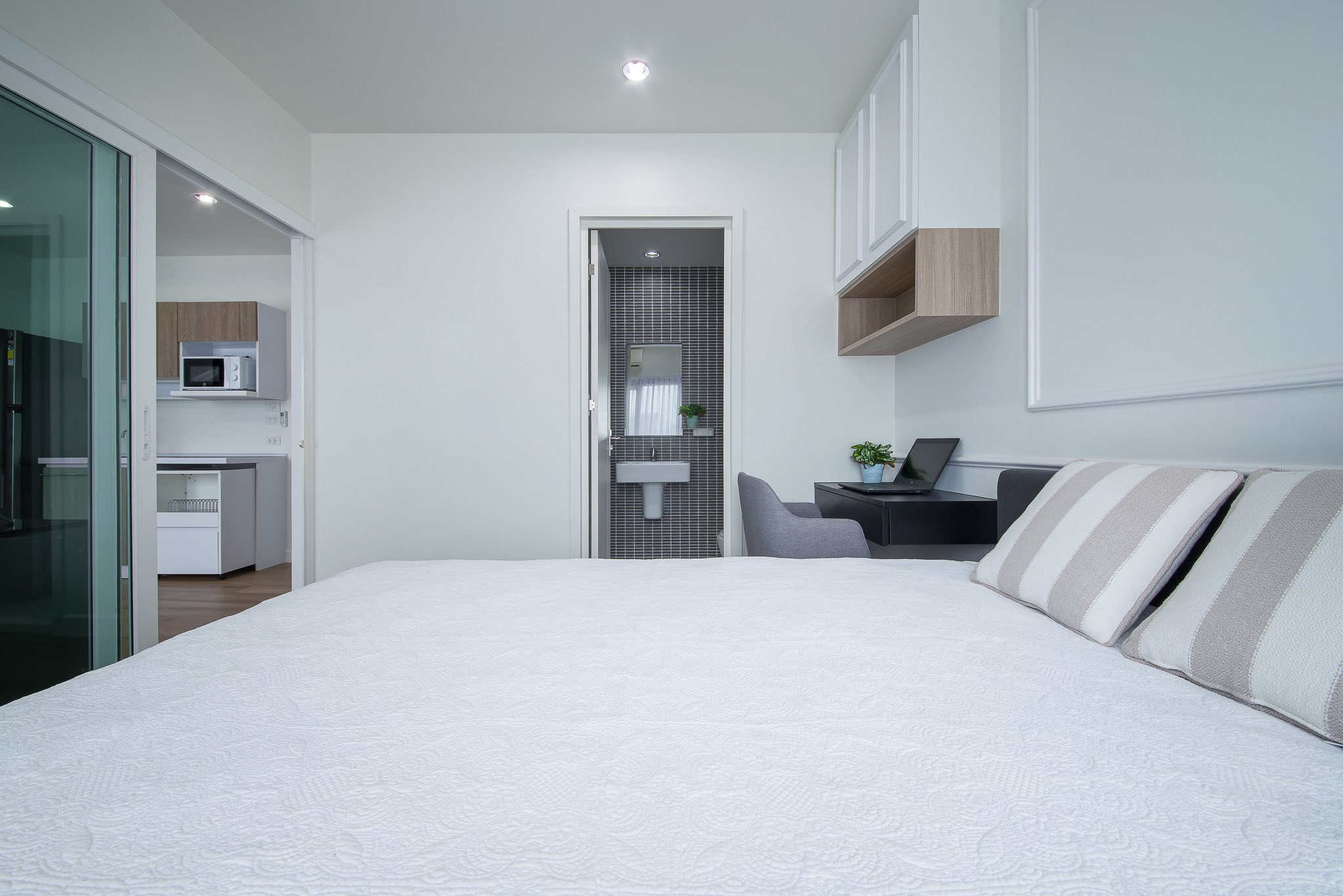 ให้เช่าคอนโด The Key แจ้งวัฒนะ ห้องสวย สะอาด วิวโล่ง พร้อมเข้าอยู่! | ขนาด 32 ตร.ม. | 1 ห้องนอน | ชั้น 7 | Fully Furnished