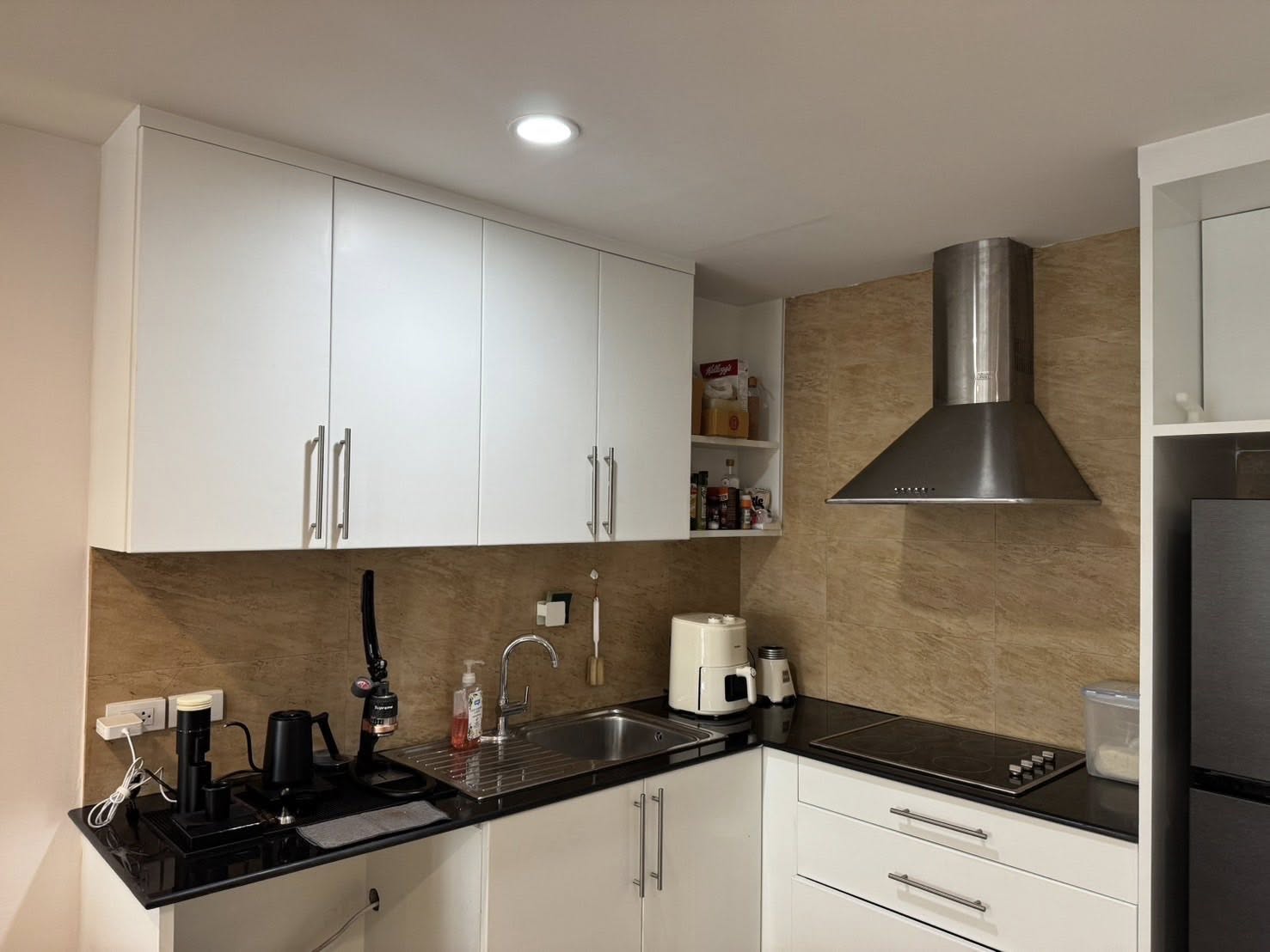 🏡✨ ขาย / ให้เช่าคอนโด บ้านสิริสาทร สวนพลู (Baan Siri Sathorn Suanplu)