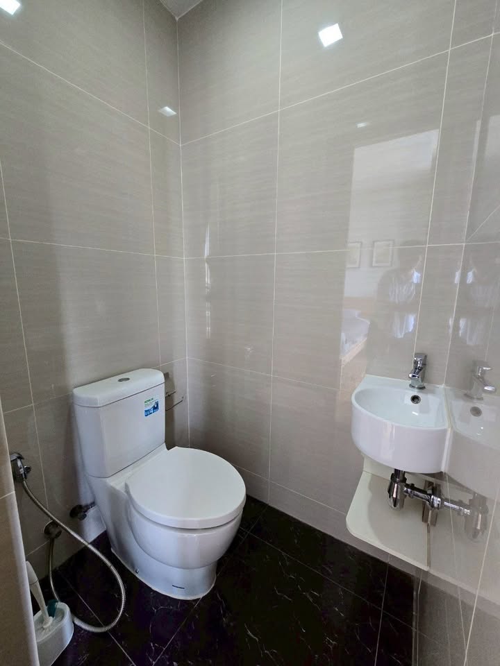 🌟 เช่าด่วน! Park 24 (พาร์ค 24) คอนโดใจกลางสุขุมวิท 24 ทำเลทอง วิวสวนเบญฯ สุดร่มรื่น ไม่โดนแดดบ่าย พร้อมอยู่🔥