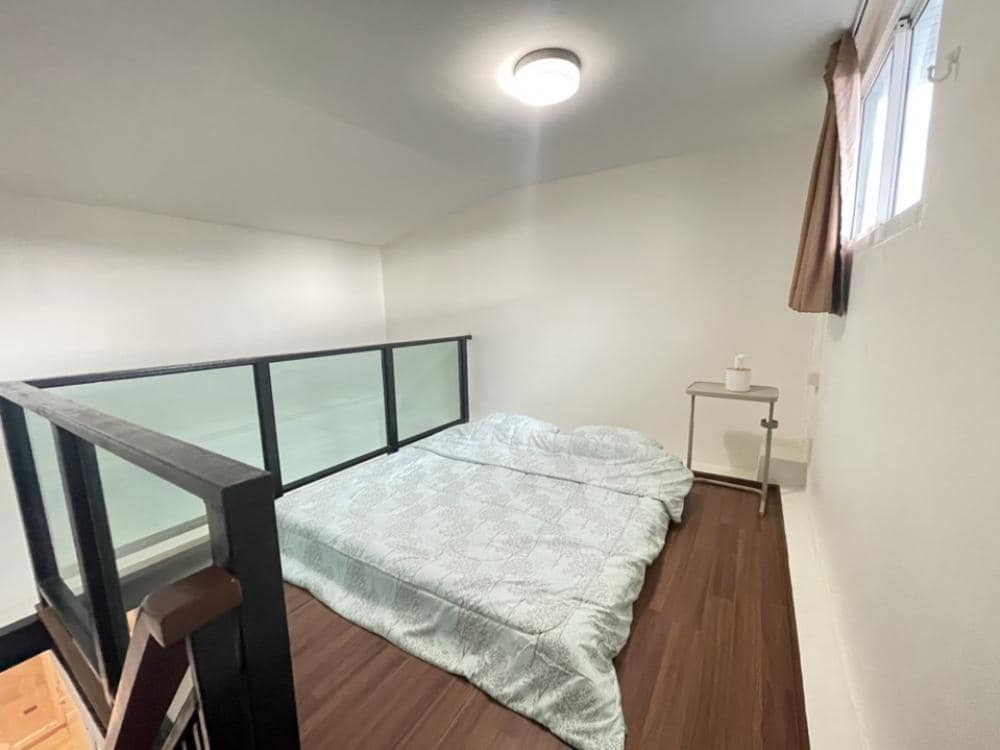 ให้เช่า ทาวน์เฮ้าส์ 3 ชั้น + ดาดฟ้า ใกล้ MRT รัชดาภิเษก ทำเลใจกลางรัชดา เดินเพียง 5 นาทีถึง MRT รัชดาภิเษก