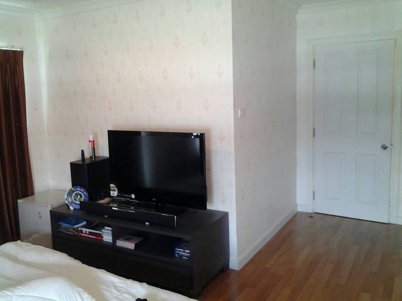 Lumpini Place Rama 9 - Ratchada ลุมพินี เพลส พระราม9 ขาย / เช่า 2 ห้องนอน ขนาด 72 ตร.ม ตึกเอ ชั้น 7 ห้องมุม ทิศใต้ + ทิศตะวันออก พร้อมเฟอร์