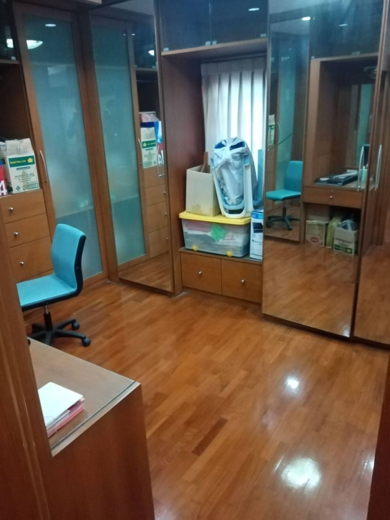 ขาย / ให้เช่าบ้านเดี่ยว 2 ชั้น ติดถนนพุทธมณฑล สาย 1 หมู่บ้านมหาดไทย 1 ขนาด 101 ตรว 4 ห้องนอน 5 ห้องน้ำ