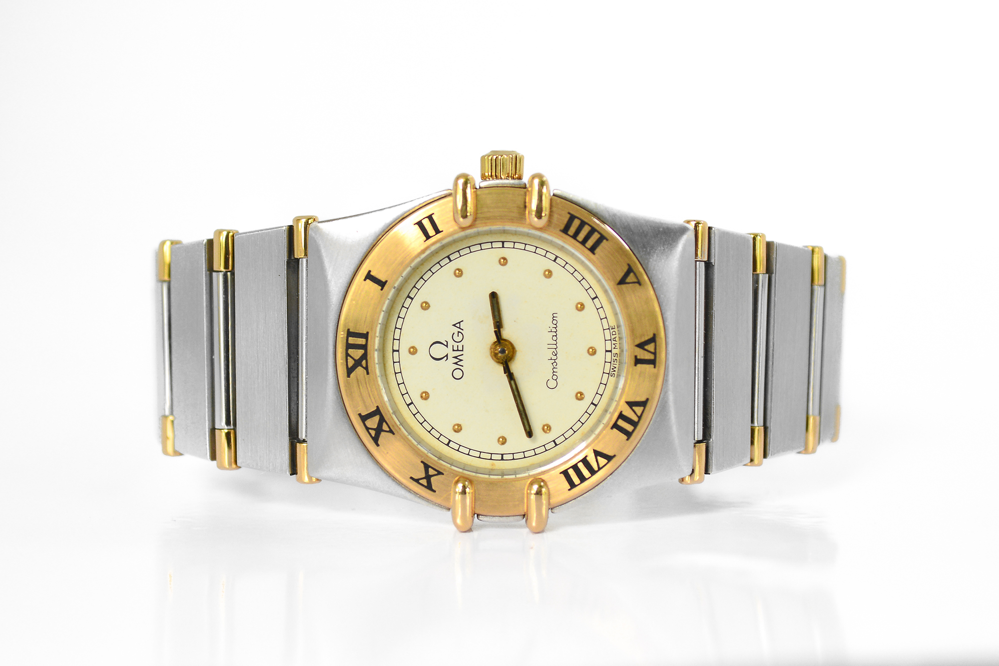Omega Constellation Lady Size 2 tone 18k (Sold)