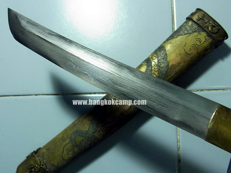 ซามูไรสั้น ดาบญี่ปุ่น ลายมังกรเล่มเล็ก ฮาราคีรี กระไหล่เงิน ใบมีดเป็นเหล็กลาย (ใบมีดดามัสกัส)