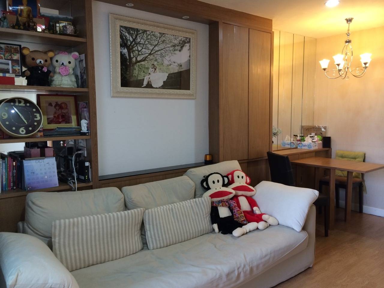 ขาย คอนโด U-delight@Huai kwang พร้อมอยู่ Fully Furnished ราคา 3.8 ล้าน ค่าโอนคนละครึ่ง 1 Bedroom : พื้นที่ 43 ตร.ม.ห้องทิศตะวันออก ตึก C, ชั้น 14, ห้องมุม