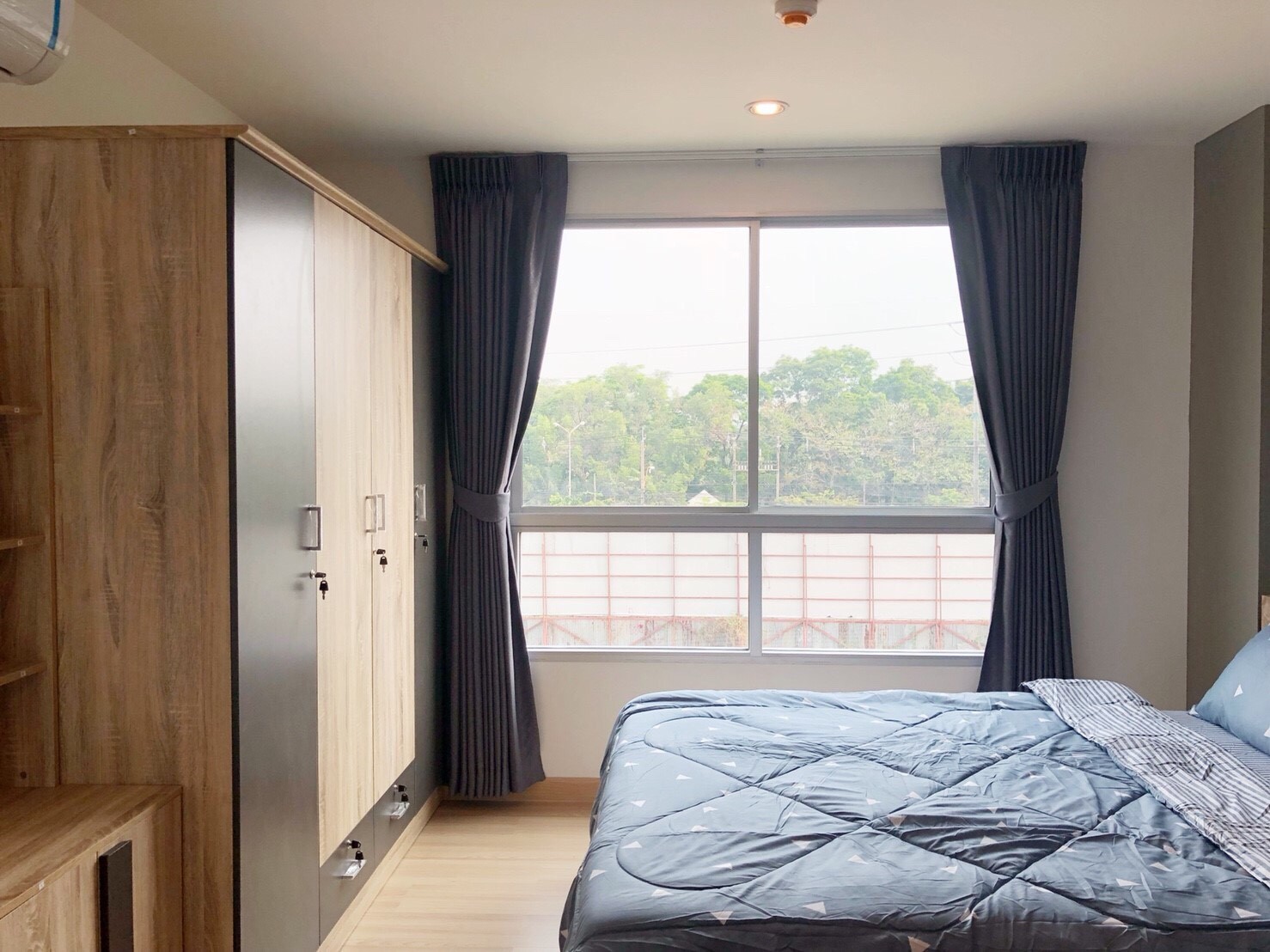 ให้เช่า Condo The Niche id Serithai คอนโด เดอะนิช ไอดี เสรีไทย 1 ห้องนอน 1 ห้องน้ำ ตึก B ชั้น 4 วิวเมือง
