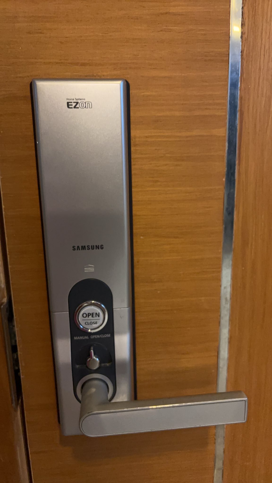 🏡✨ ให้เช่าคอนโด โซซิโอ คอนโด ร่วมฤดี / SOCIO Condo Ruamrudee ✨