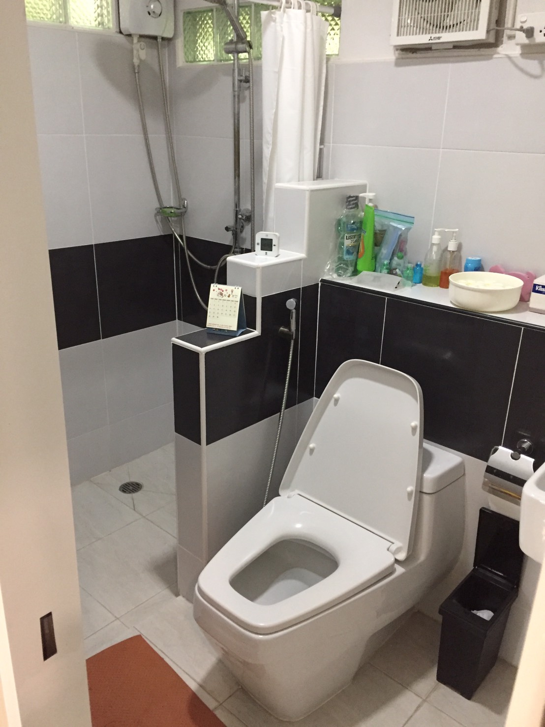 ขายบ้านเดี่ยวชั้นเดียวสไตล์รีสอร์ท 3 ห้องนอน 3 ห้องน้ำ ขนาด 400 ตร.วา พร้อมเรือนรับรองแยกต่างหาก เนื้อที่ใช้สอย 100 ตร.วา