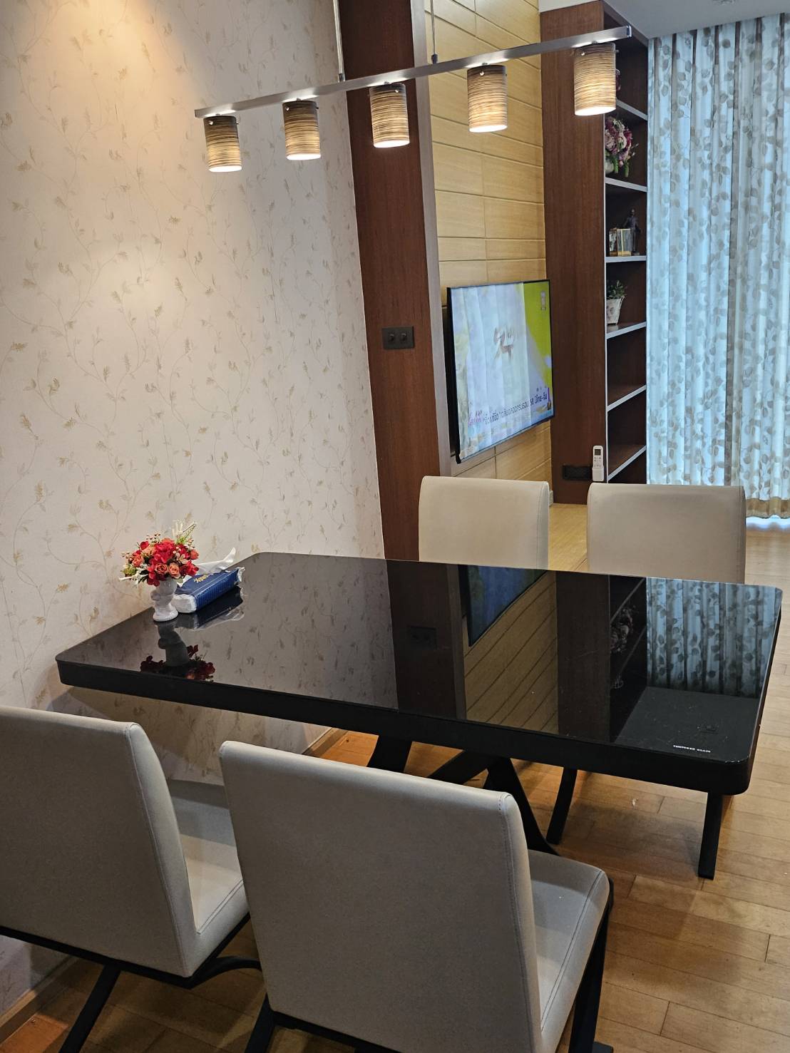 ðĨ āđāļŦāđāđāļāđāļē! āļāļāļāđāļāļĒāļđāļāļīāļāļŦāļēāļĒāļēāļ Villa Rachatewi (āļ§āļīāļĨāļĨāđāļē āļĢāļēāļāđāļāļ§āļĩ) āļŦāđāļāļāļĄāļļāļĄ āļāļąāđāļ 8 āļāļāļēāļ 58 āļāļĢ.āļĄ. āļ§āļīāļ§āļŠāļĢāļ°āļ§āđāļēāļĒāļāđāļģ āļŠāļ āļēāļāļāļĩ āļāļĢāđāļāļĄāļāļĒāļđāđ