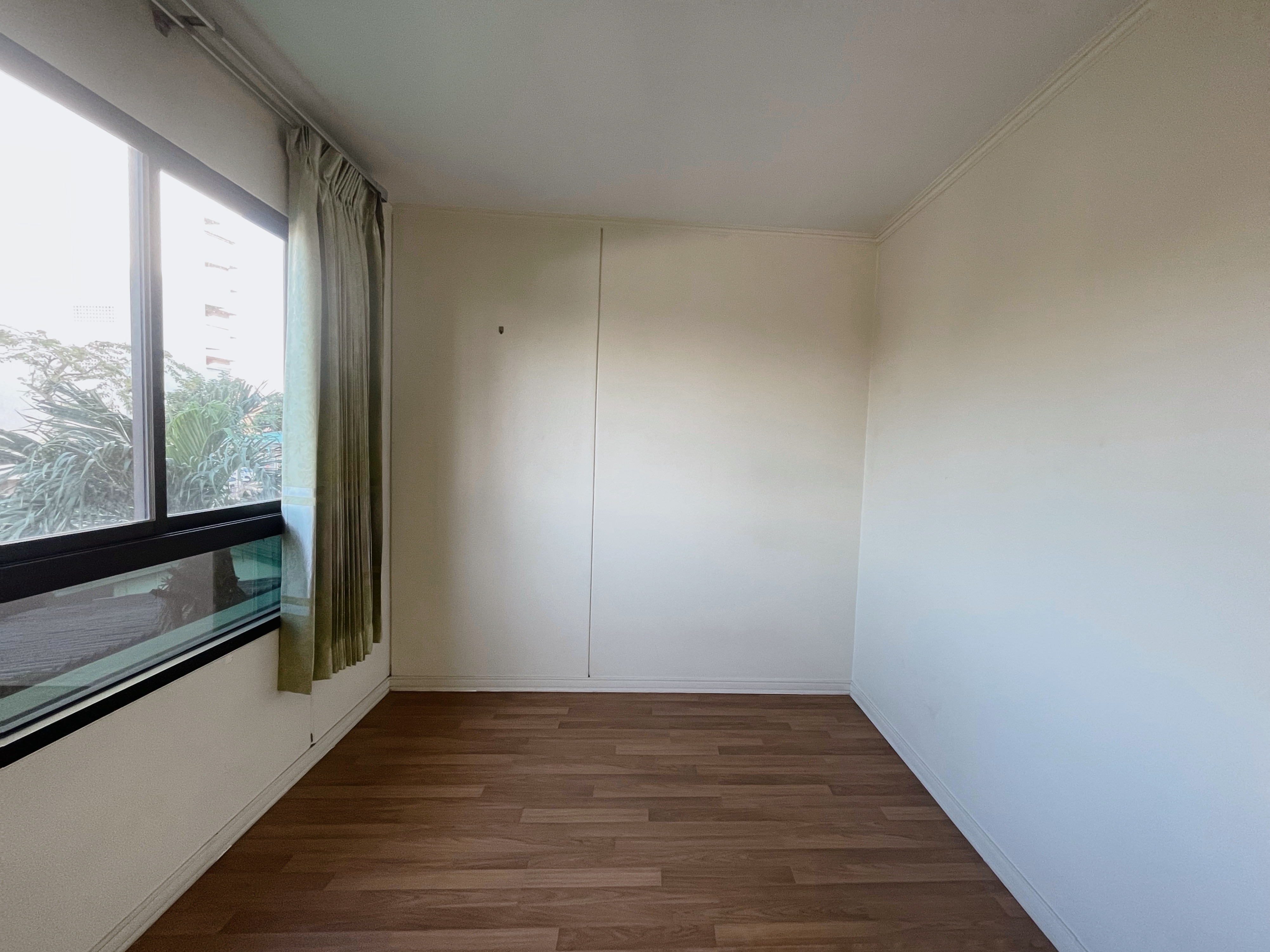 ขายคอนโด ลุมพินี เจริญกรุง-พระราม 3 Charoen Krung (ลุมพินี เพลส พระราม 3 - เจริญกรุง) ห้องเปล่า 2 ห้องนอน 2 ห้องน้ำ