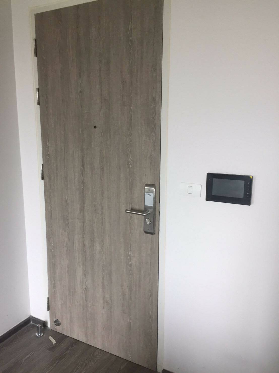 ขายคอนโดพร้อมผู้เช่าสัญญาเช่า 1 ปี โครงการ Zelle Rattanathibet (เซล รัตนาธิเบศร์) 1 ห้องนอน 1 ห้องน้ำ ขนาด 32ตารางเมตร