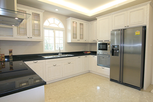 SALE Luxury Decor Single House with private pool in Sukhumvit soi 4 Nana BTS