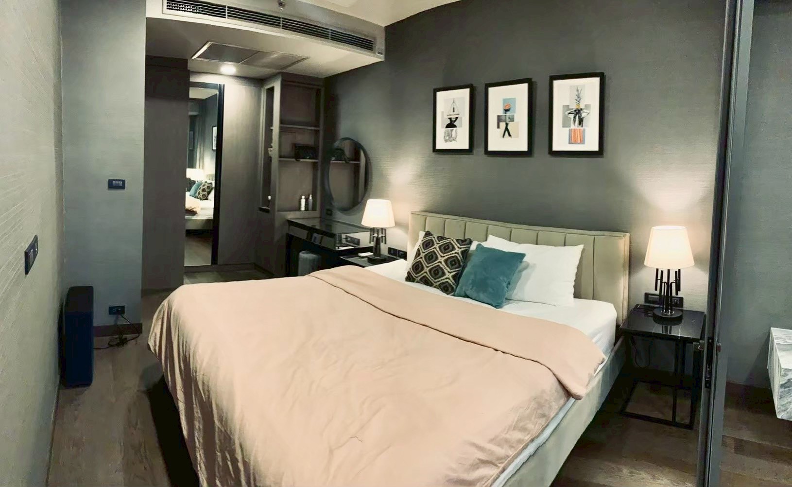 ให้เช่าคอนโด ไซมิส เอ็กซ์คลูซีฟ ควีนส์ / For Rent Siamese Exclusive Queens Condo