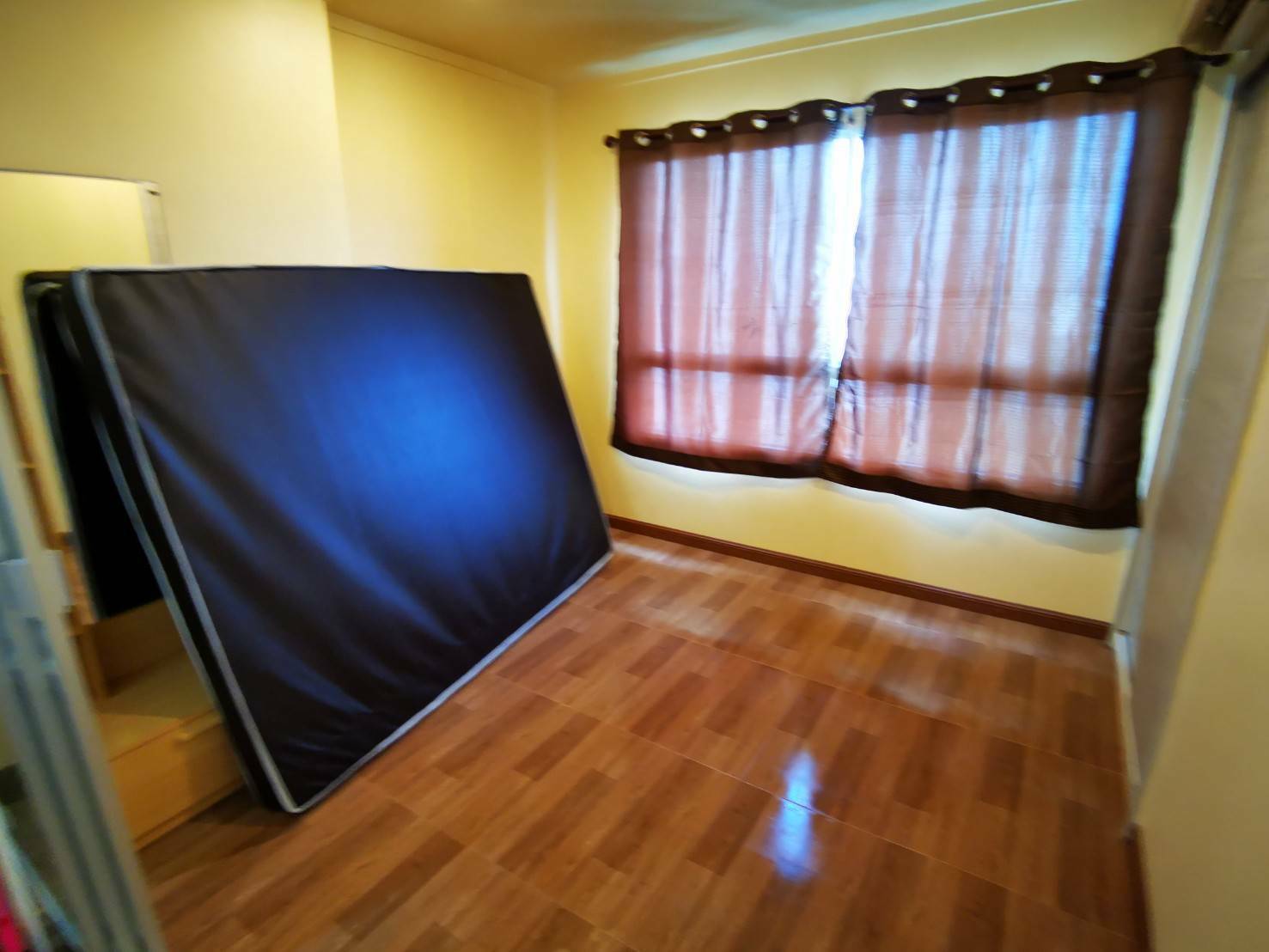 ให้เช่าคอนโด Lumpini Place Suksawat - Rama 2 (ลุมพินี เพลส สุขสวัสดิ์ พระราม 2 ) 7500 บาทต่อเดือน