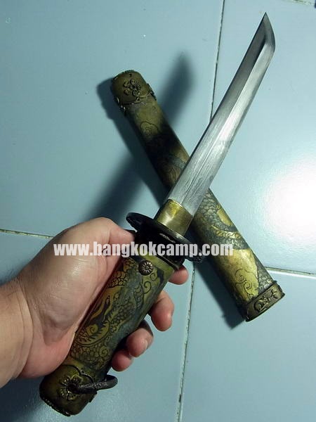 ซามูไรสั้น ดาบญี่ปุ่น ลายมังกรเล่มเล็ก ฮาราคีรี กระไหล่เงิน ใบมีดเป็นเหล็กลาย (ใบมีดดามัสกัส)