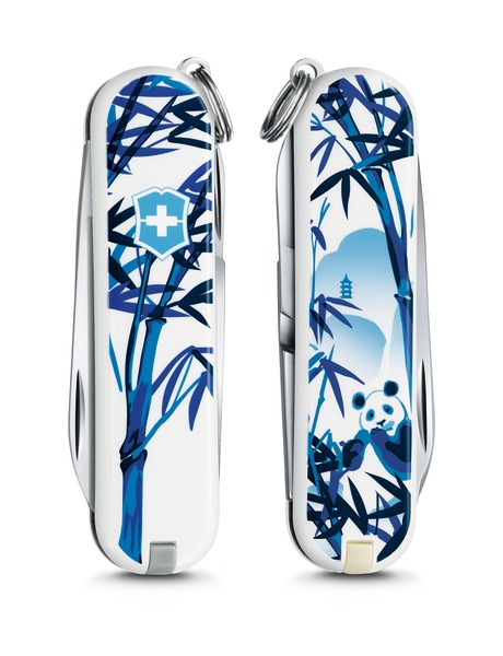 VICTORINOX KNIFE CLASSIC "THE GIANT PANDA" LIMITED EDITION 2017