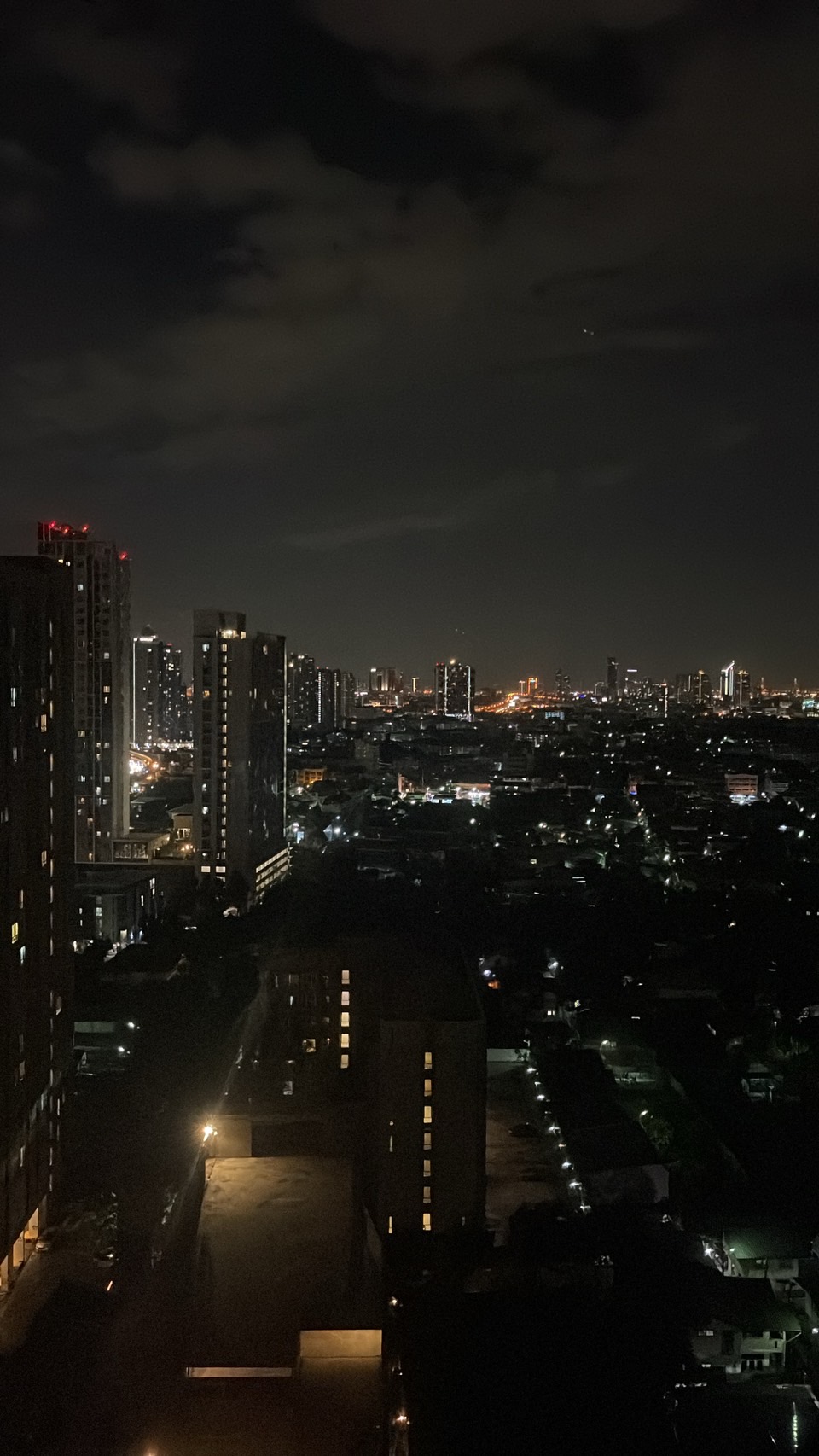 ขายคอนโดแอสปาย สาทร-ตากสิน คอปเปอร์ โซน Aspire Sathorn-Taksin Copper 1 ห้องนอน