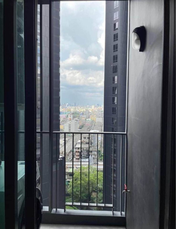 ให้เช่าคอนโด Life Asoke - Rama 9 : ไลฟ์ อโศก พระราม 9 1 ห้องนอน 1 ห้องน้ำ- 32 ตรม.- ชั้น 18- เสร็จสมบูรณ์แล้ว- พร้อมเข้าอยู่