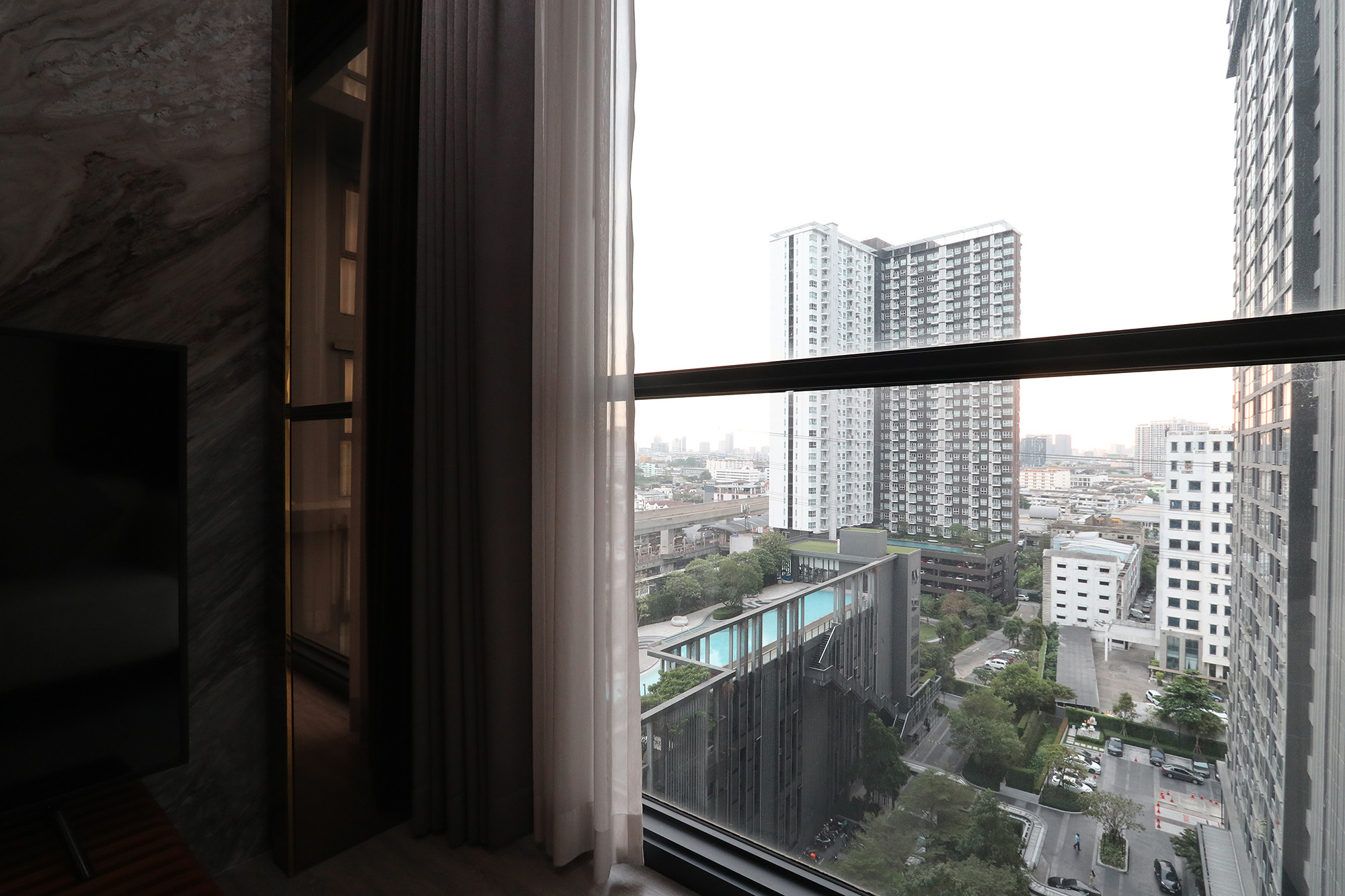 ขาย The Line Wongsawang : เดอะ ไลน์ วงศ์สว่าง ห้องมุม ตกแต่งแล้ว พร้อมเข้าอยู่ทันที ห้องพักอาศัยเป็นรูปแบบ 2 Bedrooms