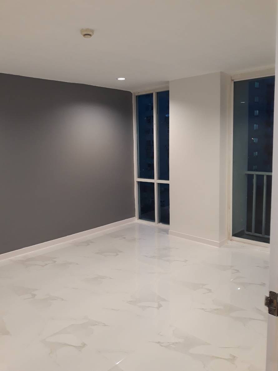 ให้เช่าคอนโด Fragrant 71 (เฟรเกรนท์ 71) 3 ห้องนอน ชั้น 8 ขนาด 121 ตรม (ห้อง 19/ 61) ราคาเช่าห้องเปล่า 32,000 บาทต่อเดือน