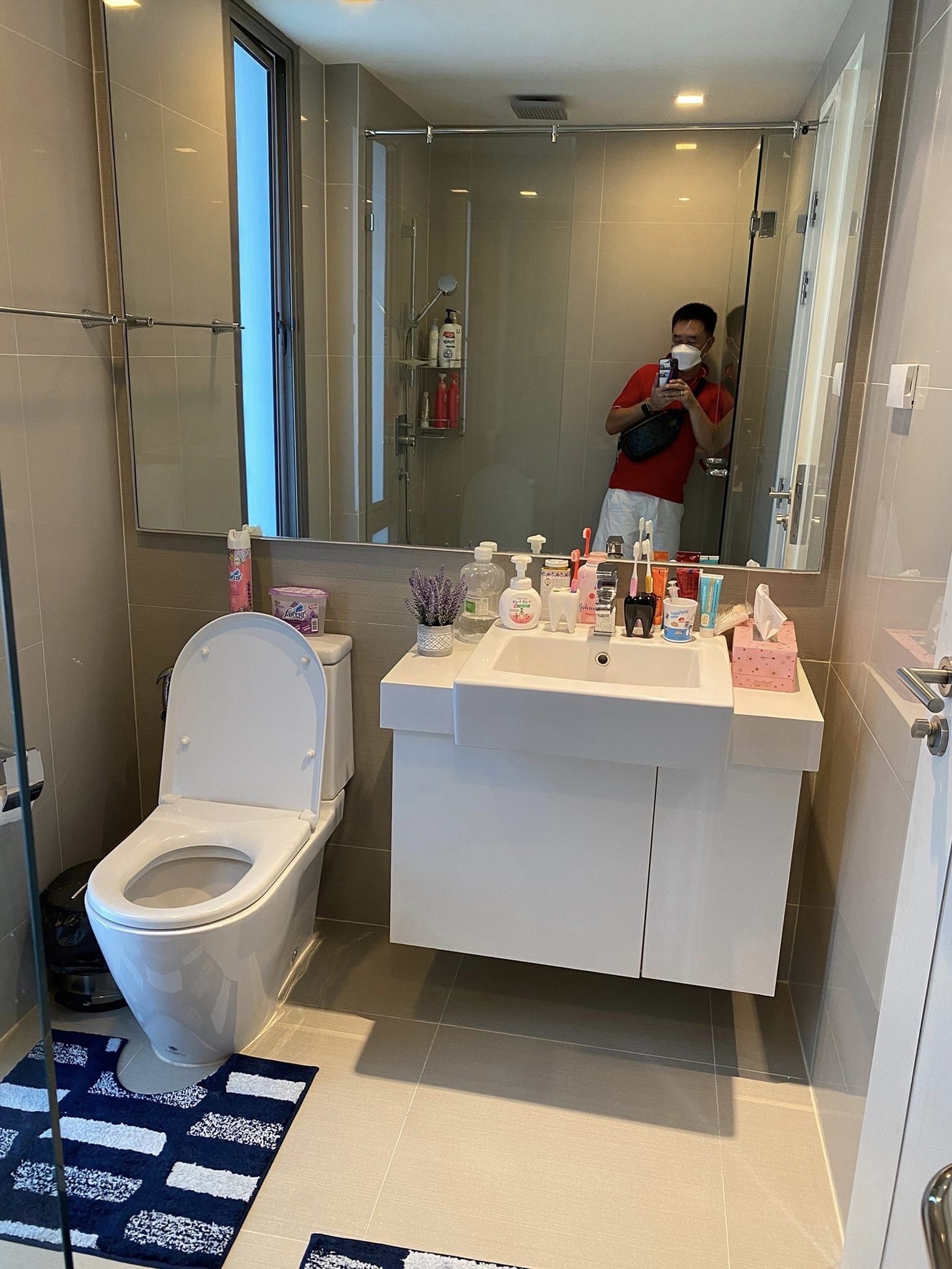 ขายคอนโด สตาร์ วิว พระราม3 ริมแม่น้ำ ชั้น 20 ขายราคา 9,900,000 บาท ห้องใหม่มาก ทำเสร็จแล้วแต่ไม่ได้อยู่ น่าอยู่มาก เรื่องวิวสวย ขนาด 77 ตรม 2 ห้องนอน