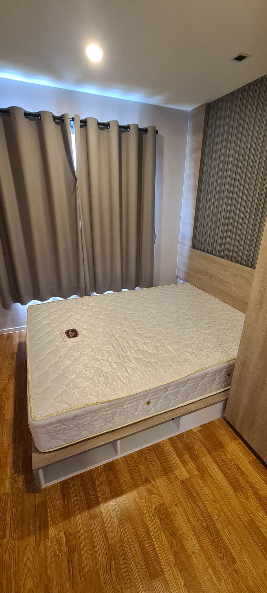 ให้เช่าคอนโด Lumpini Ville Sukhumvit 76 - Bearing Station 2 (ลุมพินี วิลล์ สุขุมวิท 76 - แบริ่ง สเตชั่น 2) ใกล้BTS แบริ่ง และ รถไฟฟ้า BTS สำโรง มีรถโครงการ Shuttle Bus รับ-ส่ง ยังBTS