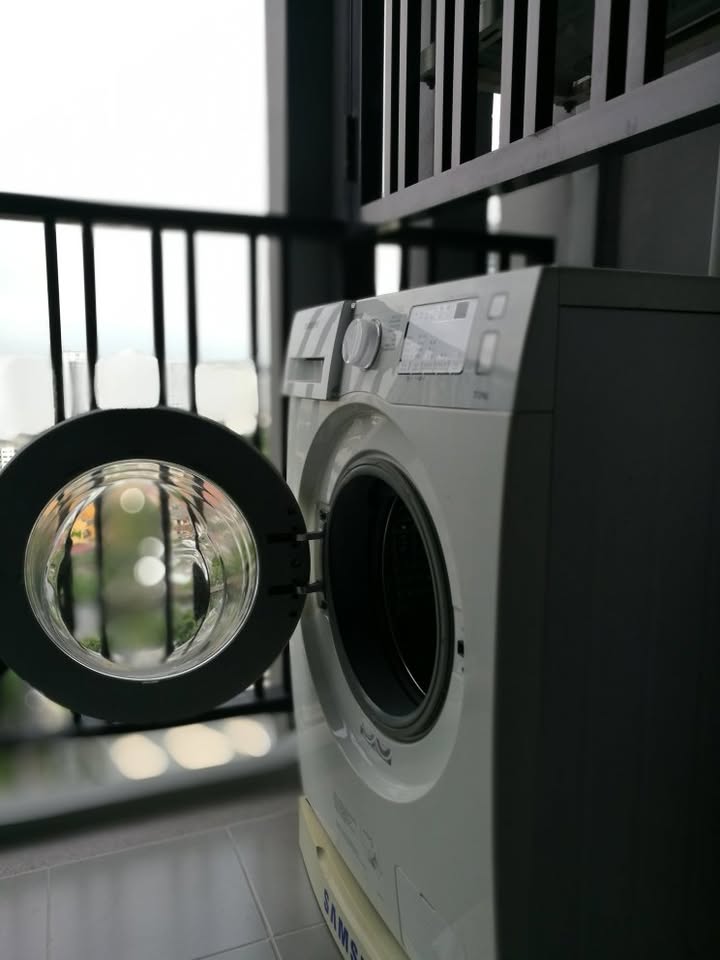 ให้เช่าคอนโด The Base Park West Sukhumvit 77 (เดอะเบส พาร์คเวสต์ สุขุมวิท 77) ✨ ห้องเพิ่งปรับปรุงใหม่! ชั้นสูง วิวโค้งคลองพระโขนง ไม่มีตึกบัง ลมดีมาก