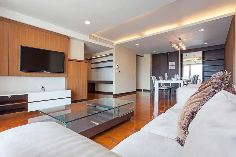 ให้เช่าคอนโด Double Tree Residence (ดับเบิ้ล ทรี เรสซิเด้นซ์) 2 ห้องนอน 3 ห้องน้ำ ขนาด 165 ตรม