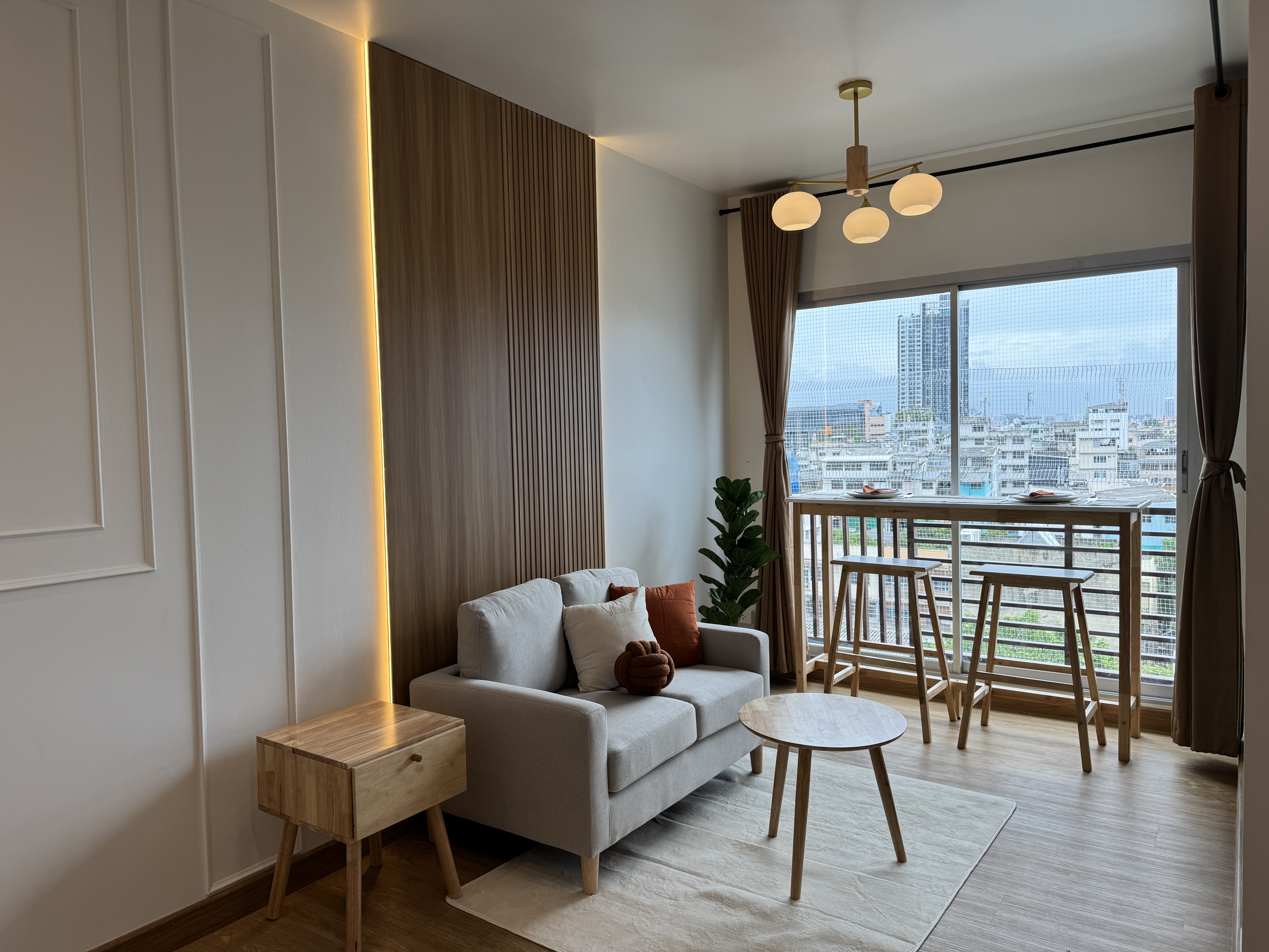 ขายคอนโด เดอะซี้ด สาทร–ตากสิน / For Sale The Seed Sathorn–Taksin