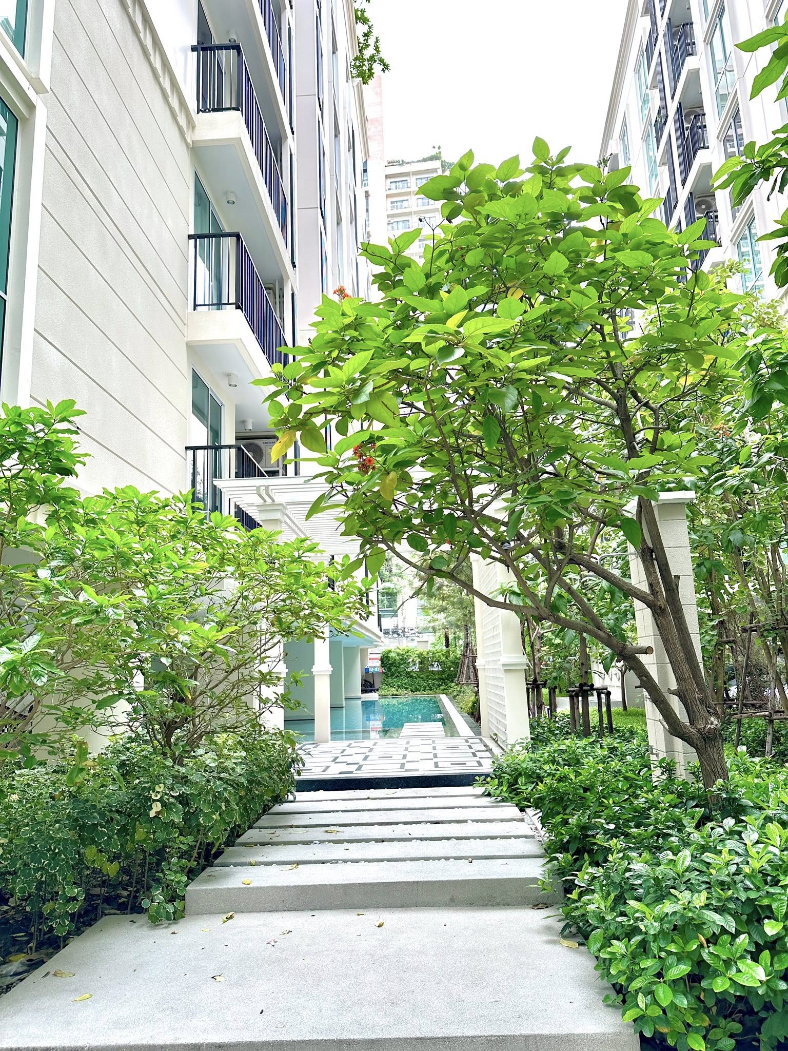 ให้เช่าคอนโด ชาโตว์ อินทาวน์ รัชโยธิน / For Rent Chateau In Town Ratchayothin (English below)