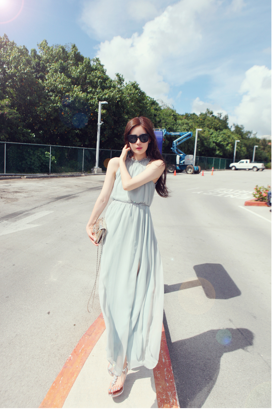 maxi dress - ชุดเดรสยาวผ้าชีฟอง ใสเที่ยว ใส่ทำงาน แขนกุด เปิดหลัง สีเขียว น่ารัก ใส่ออกงานได้ Asia Street Fashion