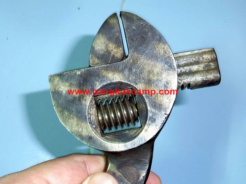 ประแจเลื่อนโบราณ เยอรมัน ตรารวงข้าว ขนาด 9.75 นิ้ว ...Made in Germany ใหม่เก่าเก็บ