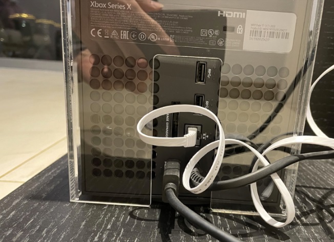 กล่องอะคลิลิคใสครอบเครื่องเกม XboxSeriesX (หนา3มิล)