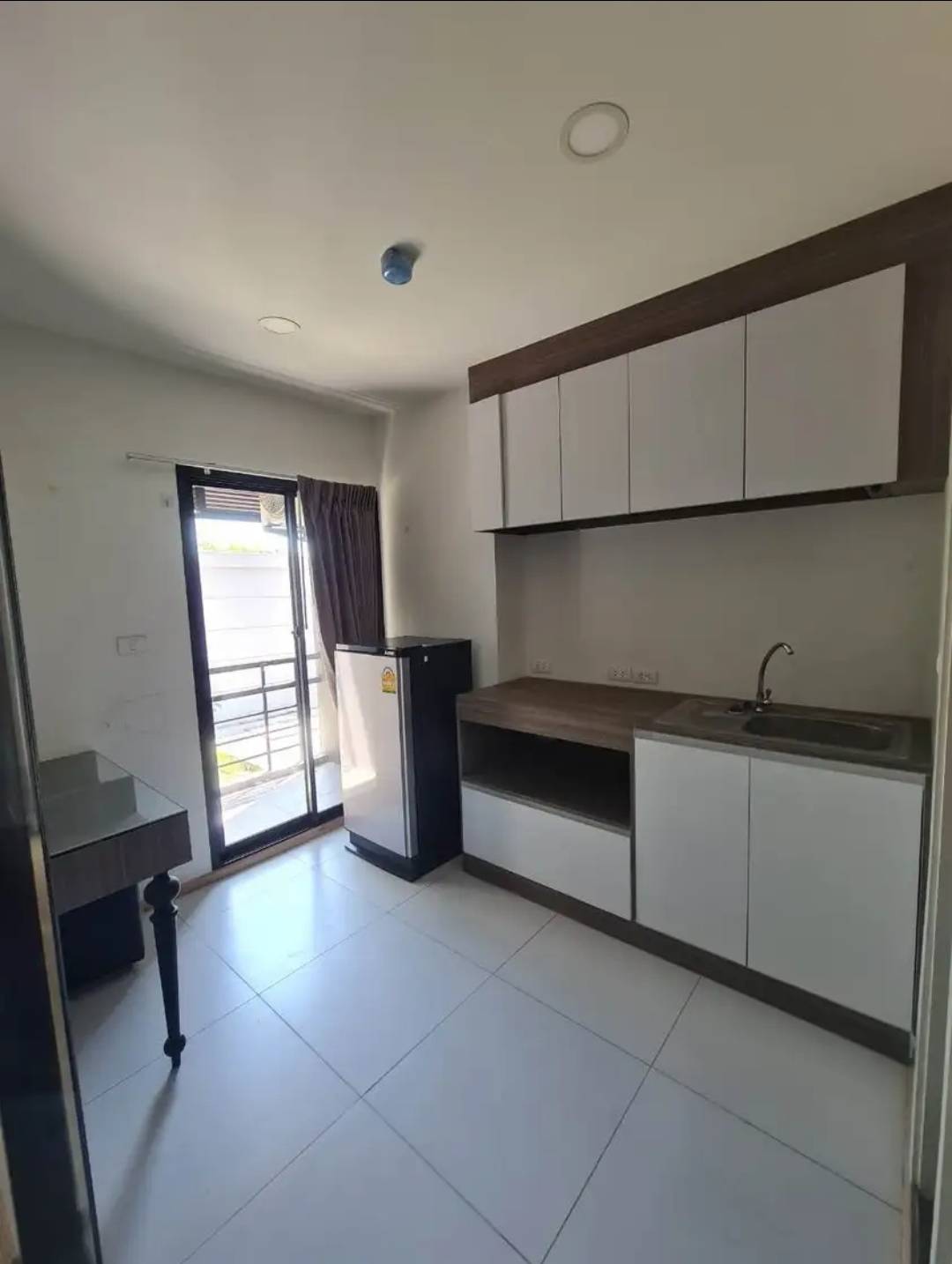 ขาย / ให้เช่าคอนโด VIIA 7 เวียร์ 7 คอนโดคุณภาพ วิวสวยพร้อมอยู่ (ซ.ABAC บางนา)