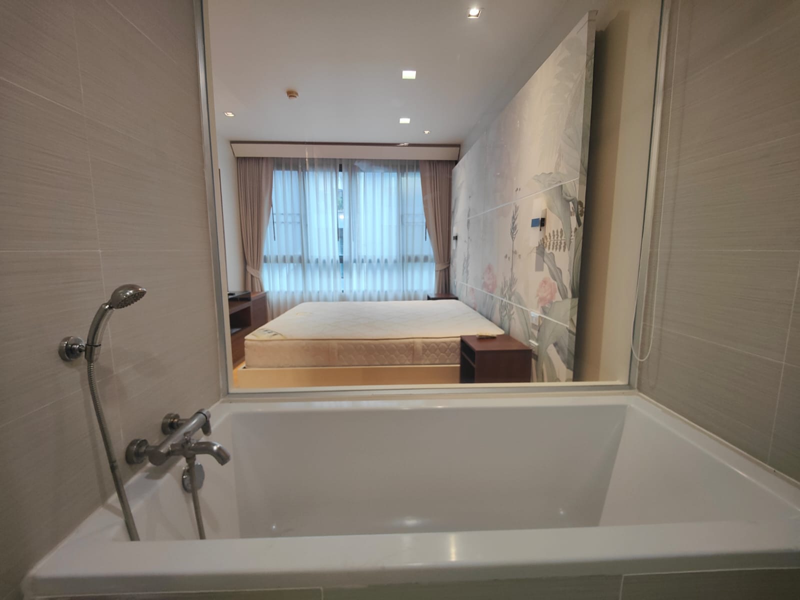 ให้เช่าคอนโด Issara@42 Sukhumvit (อิสสระ แอท 42 สุขุมวิท) 2 ห้องนอน 2 ห้องน้ำ ขนาด 78 ตรม ชั้น 4