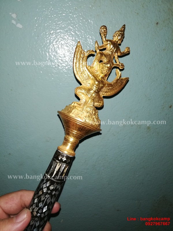 ไม้ครู หรือไม้ถือประดับมุข หัวนารายณ์ทรงสุบรรณ(นารายณ์ทรงครุฑ) ท้ายพญานาค ชุบทอง