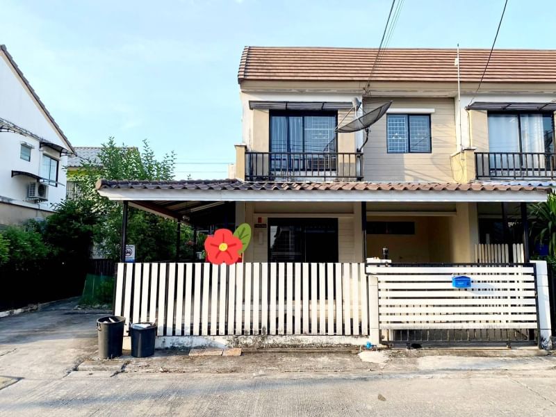 ให้เช่าบ้าน 15,500 บาท ต่อเดือน ทาวน์โฮม 2 ชั้น บ้านพฤกษา 58/2 ลาดกระบัง-สุวรรณภูมิ ถนน ลาดกระบัง 54 ศรีวารีน้อย