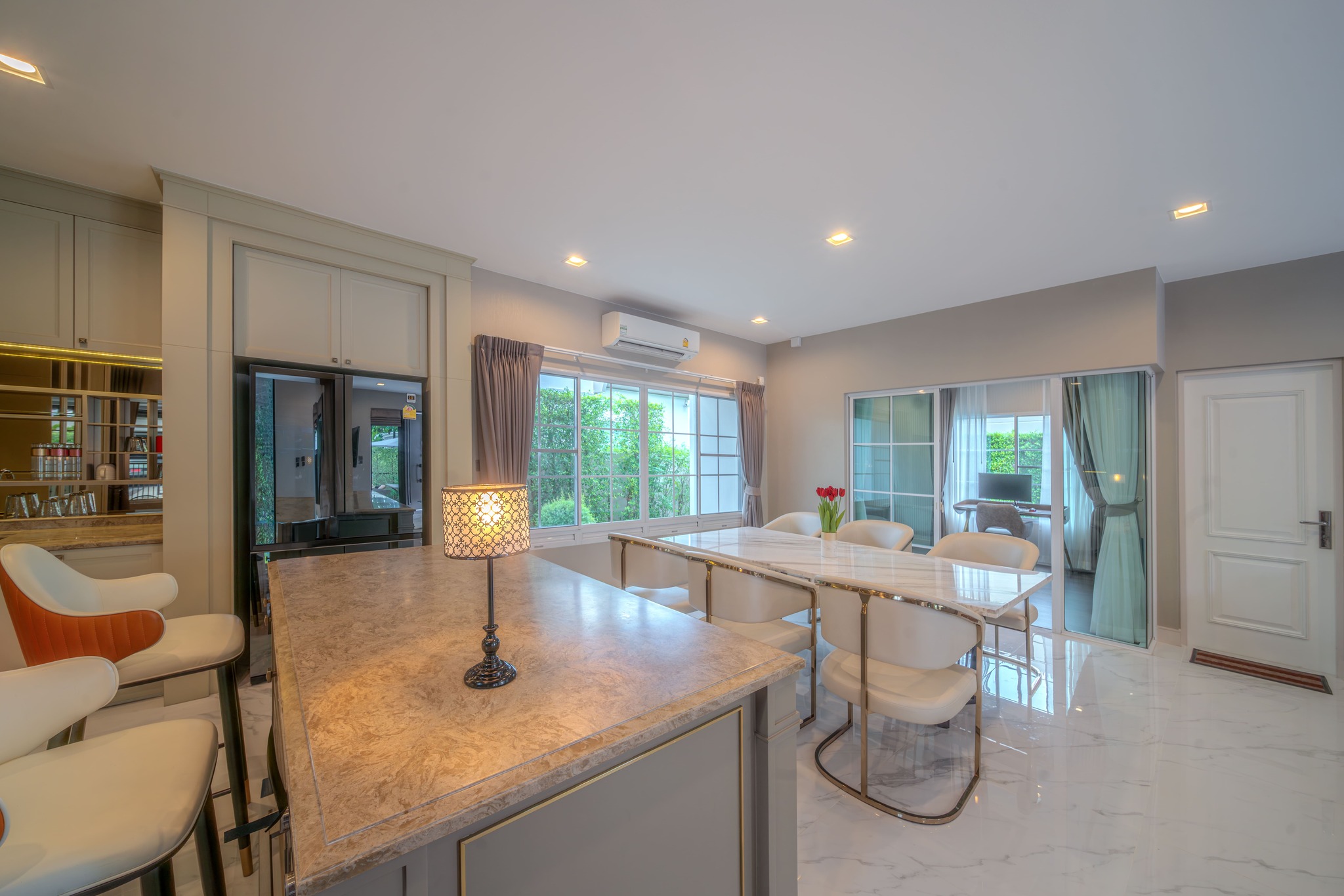 ขาย / เช่า บ้านเดี่ยวสุดหรู หมู่บ้าน นันทวัน รามอินทรา – พหลโยธิน 50 / For Sale & Rent Nanthawan Ramintra – Phaholyothin 50