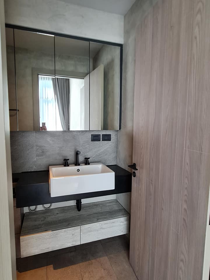 ขายคอนโด The Lofts Asoke by Raimon Land ชั้น 26 ห้องเหมือนใหม่ ตกแต่งพร้อมให้เช่าหรือเข้าอยู่ 1 ห้องนอน