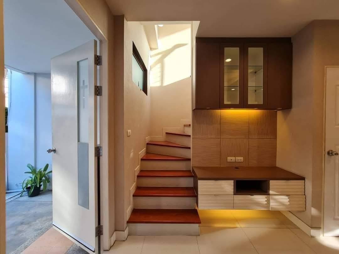 🏠 ให้เช่าทาวน์โฮม 3 ชั้น สไตล์โมเดิร์น Cozy Modern Style📍 โครงการ The Private สุขุมวิท 97/1 (ใกล้ BTS บางจาก เพียง 800 เมตร)