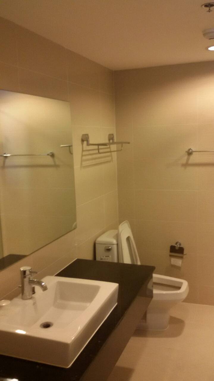 ขาย Belle Grand Rama 9 แบบ 2 นอน 2 น้ำ ชั้น 17 พื้นที่ 77 ตร.ม. ตึก A พร้อมเฟอร์นิเจอร์ ขาย 7.8 ล้าน ฟรีโอน