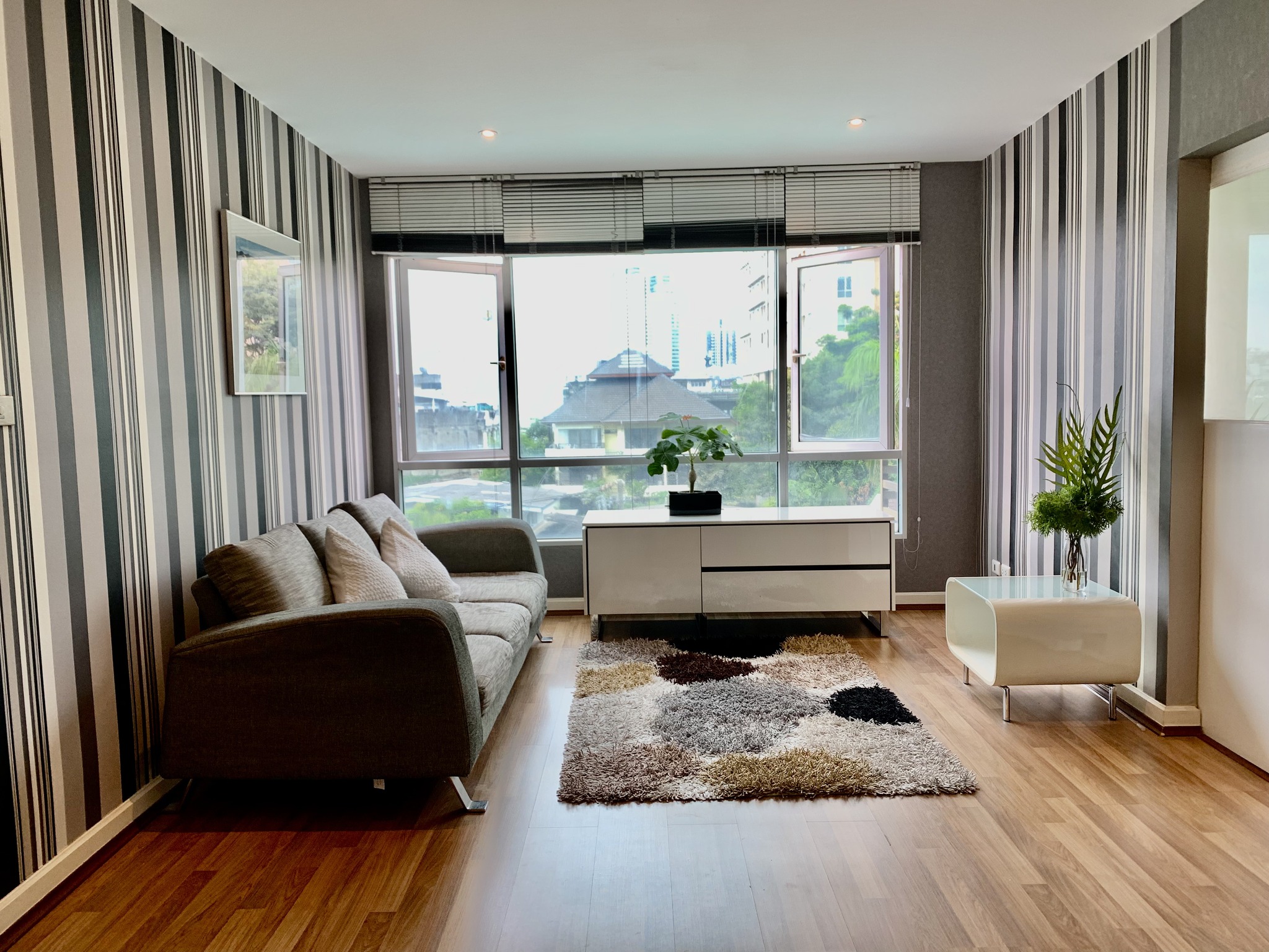 ขาย / ให้เช่าคอนโด Condo One Sukhumvit 67 (คอนโด วัน สุขุมวิท 67) - 1 ห้องนอน- 1 ห้องนั่งเล่น- 1 ห้องครัว พร้อมระเบียง-