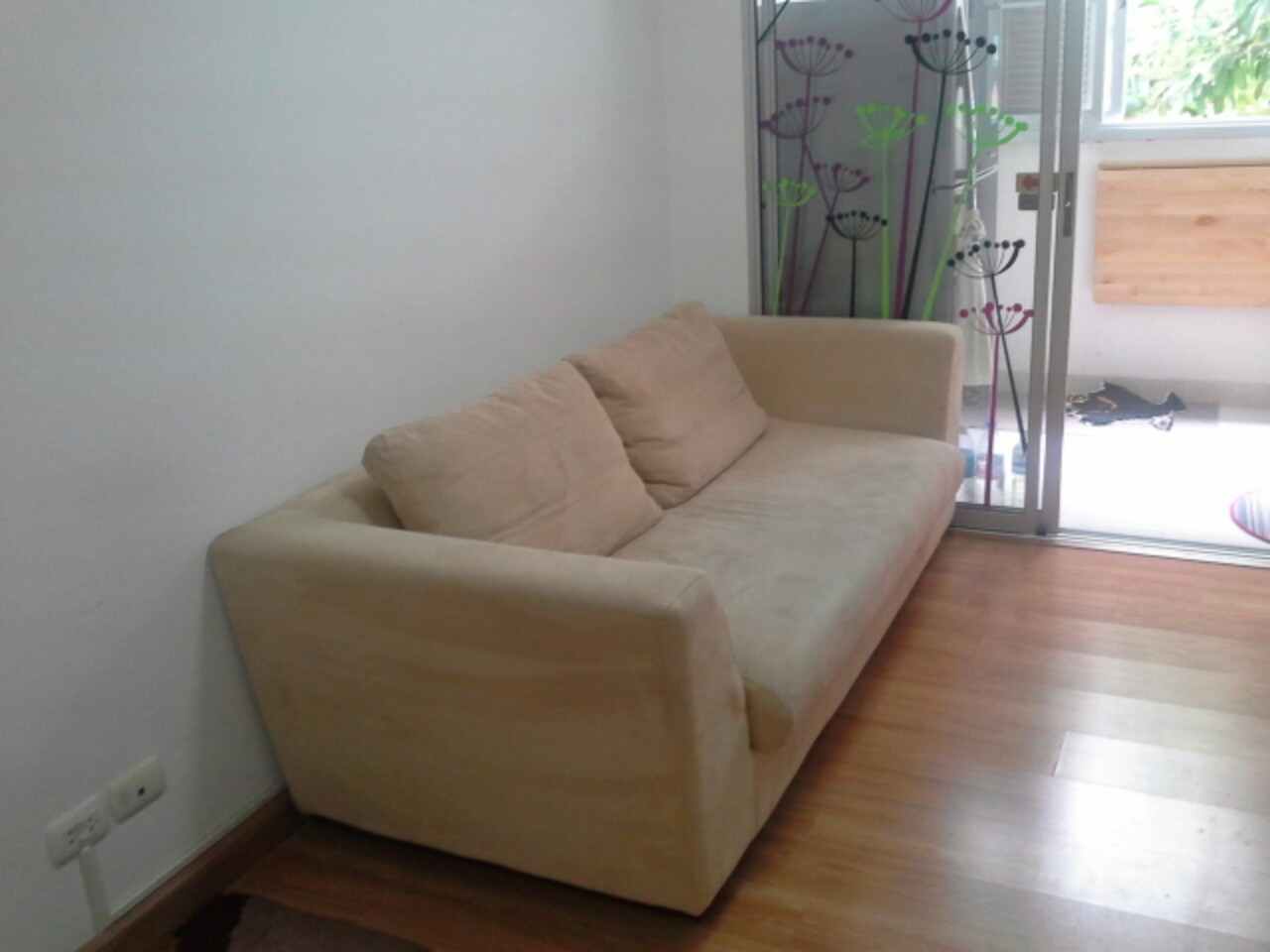 ขาย และเช่า คอนโด City Home Ratchada ( ซิตี้ โฮม รัชดา (รัชดาภิเษก 10) ราคา 12000 บาทต่อเดือน / ขาย 2.6 ล้าน 1 ห้องนอน พื้นที่ 38 ตร.ม ชั้น 2 ตึก วี 3