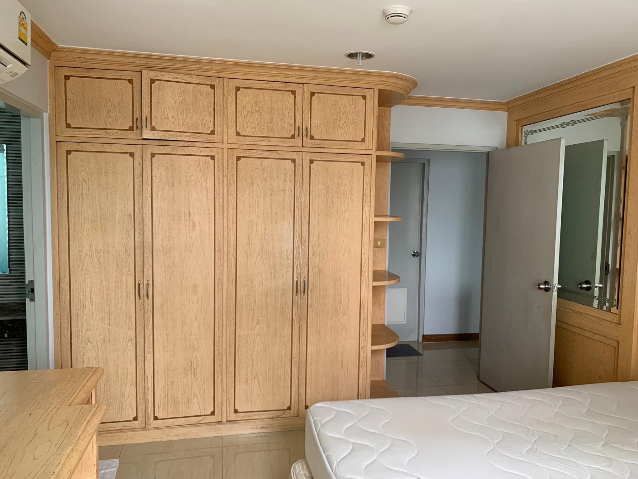 ให้เช่าคอนโด บ้านปทุมวัน – ห้องใหญ่ 2 ห้องนอน ใจกลางเมือง ใกล้ BTS พญาไท และ Airport Rail Link มักกะสัน